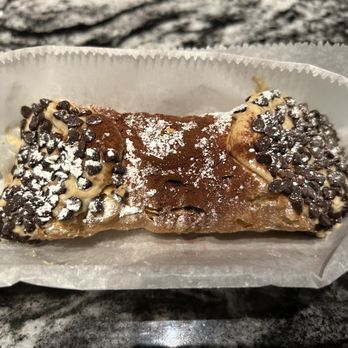 Mike's Pastry - Espresso Cannoli - Bakeries Near Me - Boston, Massachusetts Mike's Pastry - Espresso Cannoli - Bakeries Near Me - Boston, Massachusetts