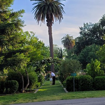 McKinley Park - Beautiful park for a fish and chip dinner! - Parks Near Me - Sacramento, California McKinley Park - Beautiful park for a fish and chip dinner! - Parks Near Me - Sacramento, California