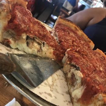Giordano's - Pepperoni and mushroom deep dish pizza - Pizza Near Me - Rosemont, Illinois