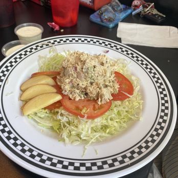 Shorty's Diner - Tuna salad plate - Diners Near Me - Yorktown, Virginia