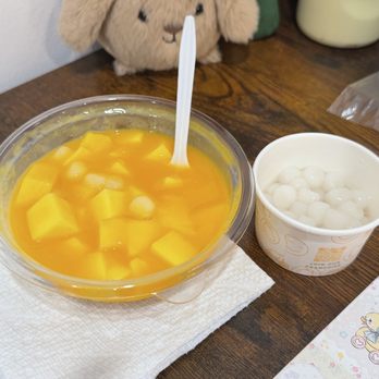 Mango Mango Dessert - A4 Mango Juice Rice Ball w. Mango Ice Cream (i asked for no ice cream) - Desserts Near Me - Flushing, New York Mango Mango Dessert - A4 Mango Juice Rice Ball w. Mango Ice Cream (i asked for no ice cream) - Desserts Near Me - Flushing, New York