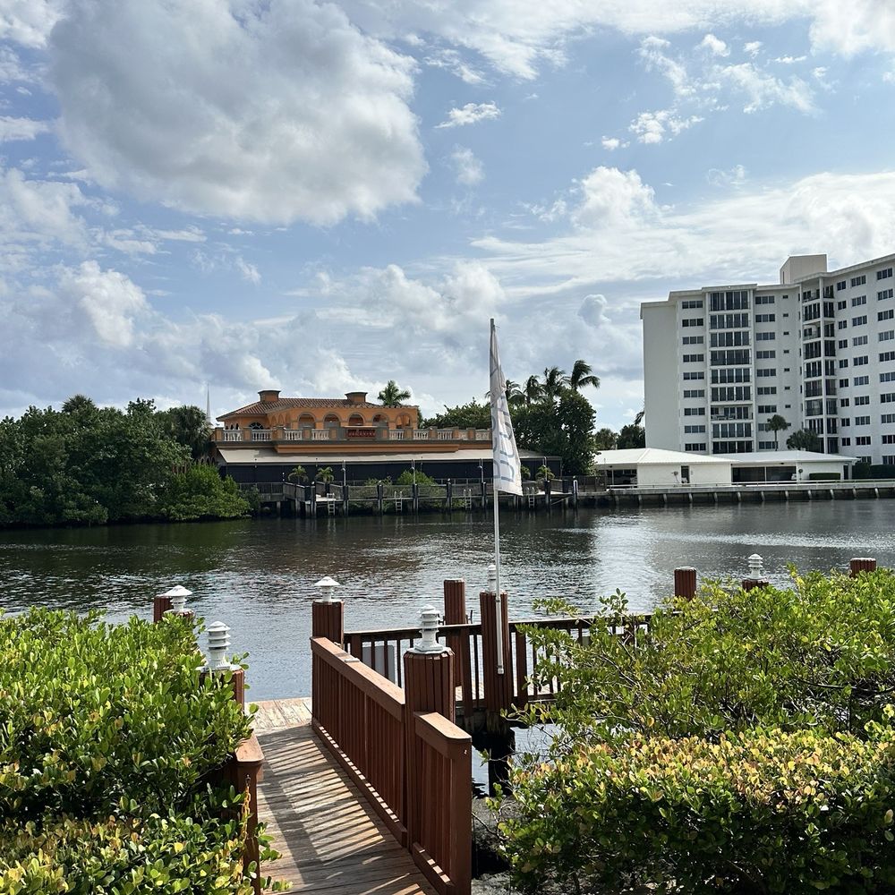 Deck 84 - View - New American Near Me - Delray Beach, Florida Deck 84 - View - New American Near Me - Delray Beach, Florida