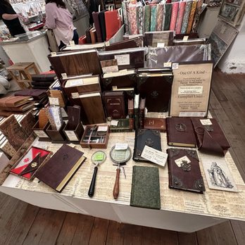 Signum - Cards & Stationery Near Me - Florence, FI