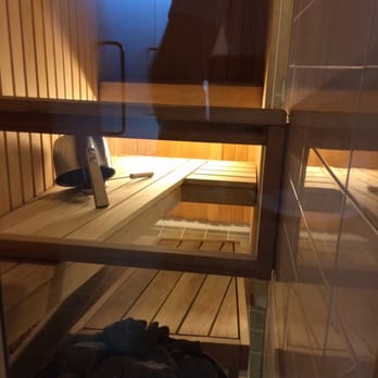 Hilton Helsinki Airport - Executive plus sauna in bath. - Hotels Near Me - Vantaa, 18 Hilton Helsinki Airport - Executive plus sauna in bath. - Hotels Near Me - Vantaa, 18