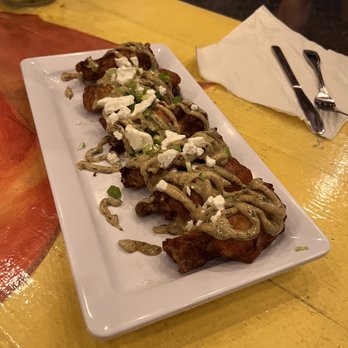 Kaya Island Eats - Chicken wings - Caribbean Near Me - Key West, Florida