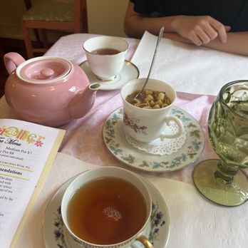 Clara J's At 219 - Peach Melba tea and chicken noodle soup - Tea Rooms Near Me - Maumee, Ohio