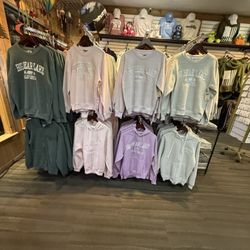 Scenic Gifts & Souvenirs