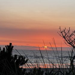 Kiwanda Coastal Properties-Vacation Rental - Beautiful sunset