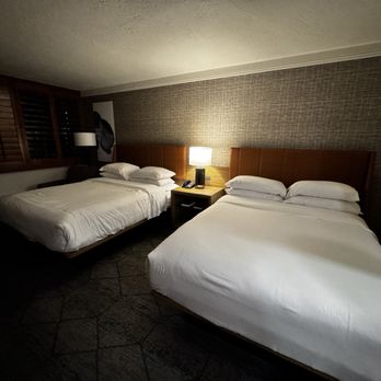 Sheraton La Jolla Hotel - October 2025 - Hotels Near Me - La Jolla, California