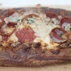Paris Baguette - Croissant pizza with pepperoni