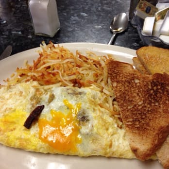 Blue Bonnet Cafe - Omelets - Desserts Near Me - Marble Falls, Texas