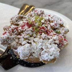 La Renaissance Cafe Patisserie - Pistachio crumble