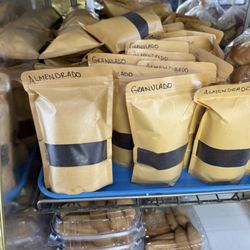 Panaderia de Las Americas - They also have mole for purchase.