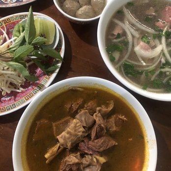 Pho 87 - Top: pho with rare beef Bottom: Egg noodle with beef stew & tendon - Vietnamese Near Me - Los Angeles, California