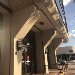 Wells Fargo Bank - Outside