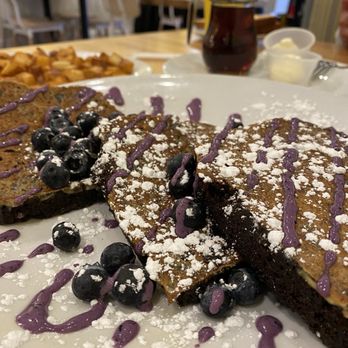 Honey Biscuit Breakfast & Lunch - Blueberry Bread French toast - Breakfast & Brunch Near Me - Mount Prospect, Illinois Honey Biscuit Breakfast & Lunch - Blueberry Bread French toast - Breakfast & Brunch Near Me - Mount Prospect, Illinois