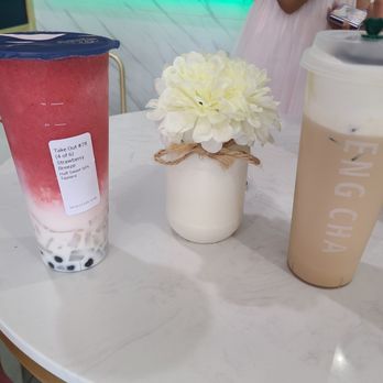 Feng Cha Teahouse - Strawberry breeze with added boba and oreo cheese milk tea - Bubble Tea Near Me - Costa Mesa, California