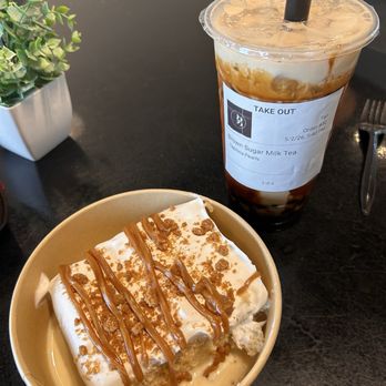 Boba & Bites - Biscoff Cookie Butter Milkcake - Bubble Tea Near Me - Nashville, Tennessee