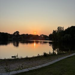 Fulton Pond and Park - Fulton pond, mansfield.