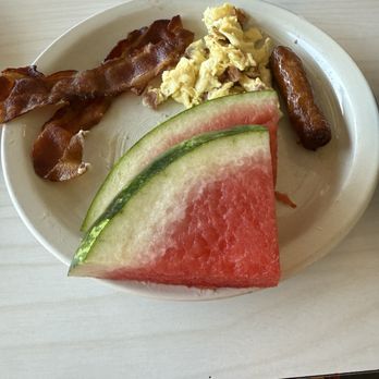 Mammy's Kitchen - First round at the buffet minus my biscuits and gravy which I already ate. - Diners Near Me - Myrtle Beach, South Carolina
