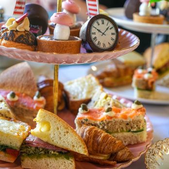 Neverland Tea Salon - Capicola Ciabatta, Roasted Veggie Croque Monsieur, Smoked Salmon, Coronation Chicken Salad, Applewood Smoked Cheddar Croissant - Coffee & Tea Near Me - Vancouver, British Columbia