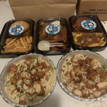 Smokin Jays - Pb & jealous chicken sando Wings Pastrami burger Truffle chicken Alfredo - Barbeque Near Me - Oxnard, California Smokin Jays - Pb & jealous chicken sando Wings Pastrami burger Truffle chicken Alfredo - Barbeque Near Me - Oxnard, California