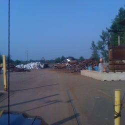 Emert Recycling - The yard