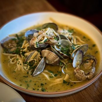 Fantino - vongole or linguini with clams - Bars Near Me - Portland, Oregon Fantino - vongole or linguini with clams - Bars Near Me - Portland, Oregon