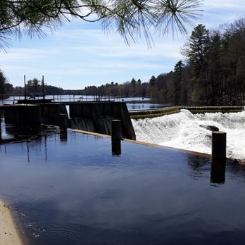 Mine Falls Park - Parks Near Me - Nashua, New Hampshire Mine Falls Park - Parks Near Me - Nashua, New Hampshire