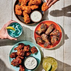 Hooters