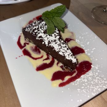 The Elephant Walk - La Peche Le Pch au Chocolat (gluten free) - Cambodian Near Me - Boston, Massachusetts