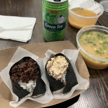 Onigiri Sun - Beef and Tuna - Japanese Near Me - Los Angeles, California Onigiri Sun - Beef and Tuna - Japanese Near Me - Los Angeles, California
