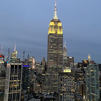 Nubeluz - View of Empire State - Cocktail Bars Near Me - New York, New York Nubeluz - View of Empire State - Cocktail Bars Near Me - New York, New York