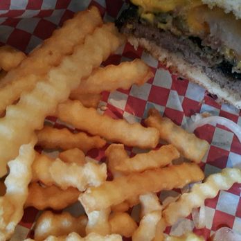 Route 20 Bar & Grill - Burger and fries - Bars Near Me - Freeport, Illinois