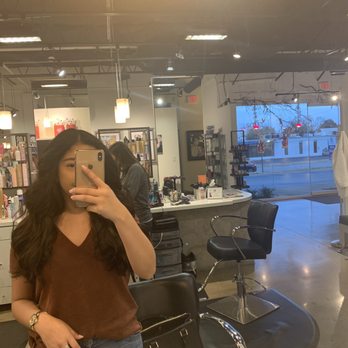 Salon 13500 119 Photos 30 Reviews Hair Salons 13500 Midway