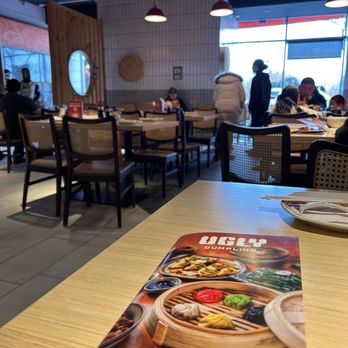 Ugly Dumpling Express - General restaurant area. - Chinese Near Me - Holmdel, New Jersey