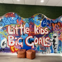 Kids United Pediatric Dentistry - Waiting room