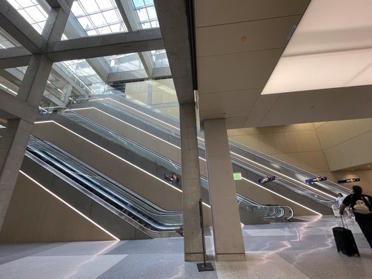 MSP Airport Rent a Car by null