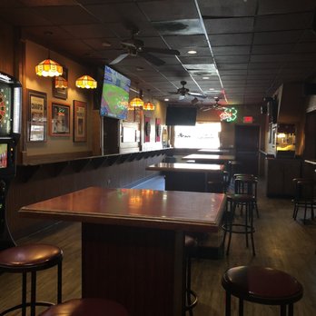 Swallow's Restaurant - Game/hang out area - Bars Near Me - Syracuse, New York
