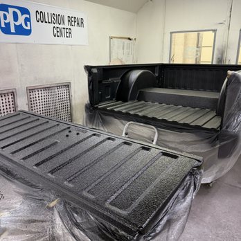 Highowl Garage - Bedliner - Body Shops Near Me Highowl Garage - Bedliner - Body Shops Near Me