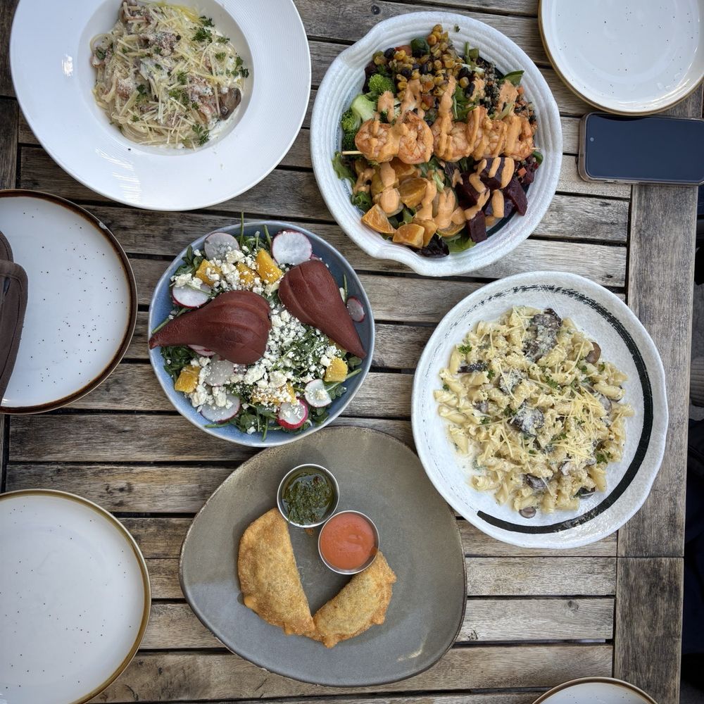 Brava Garden Eatery - Chicken Empanadas, Spaghetti Carbonara, Campanelli Mushroom, Shrimp Power Bowl - Wine Bars Near Me - Pleasanton, California Brava Garden Eatery - Chicken Empanadas, Spaghetti Carbonara, Campanelli Mushroom, Shrimp Power Bowl - Wine Bars Near Me - Pleasanton, California