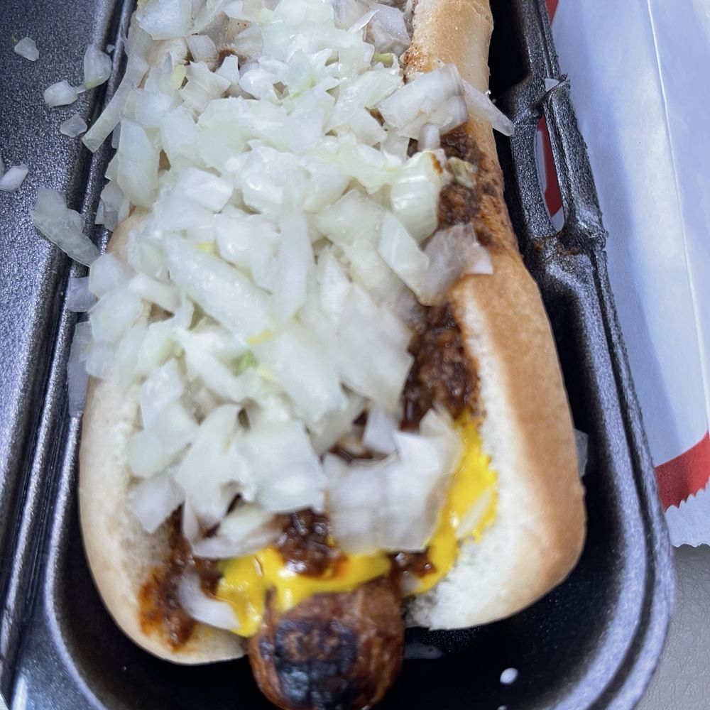 Cook Out - Cook Out style hot dog (too many onions!), burnt small hotdog, chili tasted good though.  $3 - Burgers Near Me - Williamsburg, Virginia
