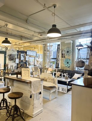 Crompton Collective by null