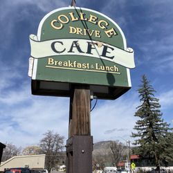 College Cafe - Place