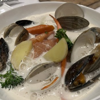 ARLO - Arlo version Clam chowder - New American Near Me - San Diego, California ARLO - Arlo version Clam chowder - New American Near Me - San Diego, California