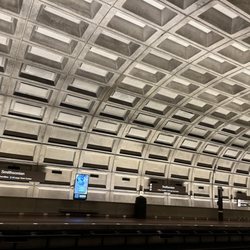 Smithsonian Metro Station