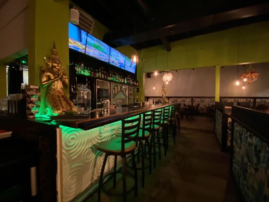 Kub Kao Kub Kam Thai Eatery and Bar by null