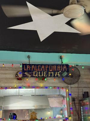 La Alcapurria Quemá by null