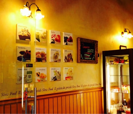 LE COLONNE GELATI & CREPES FAMOSE® by null