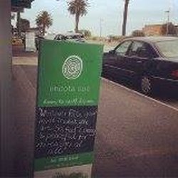 endota spa Brighton Beach - Endota sign. Image credit: Endota Spa